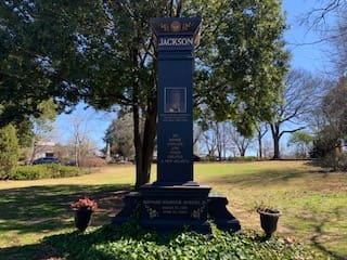 Monument to Maynard Jackson Jr., in  Oakwood Cemetery